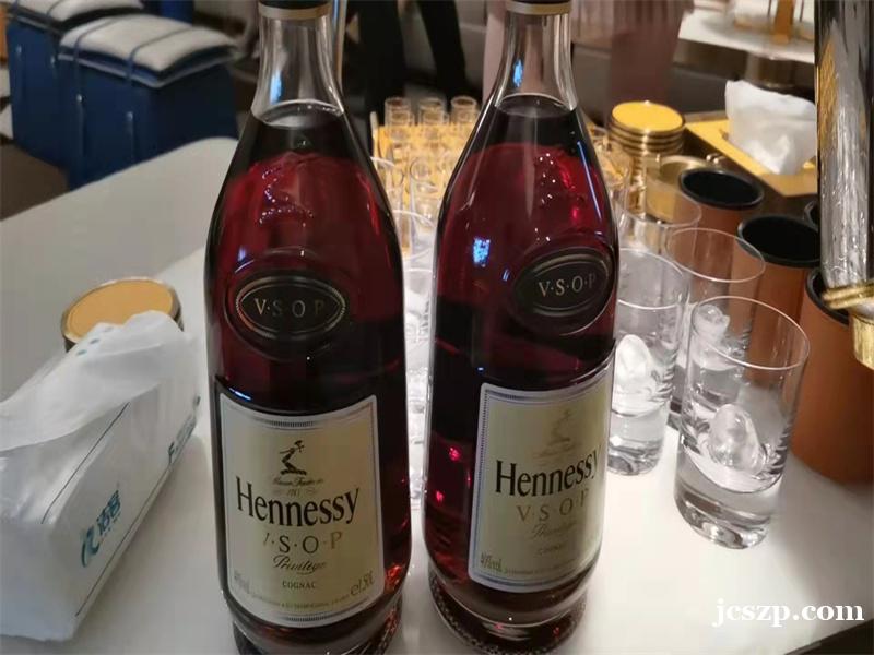 郑州夜场招聘服务员,锦绣明珠高薪资【二班率高,生意很火】