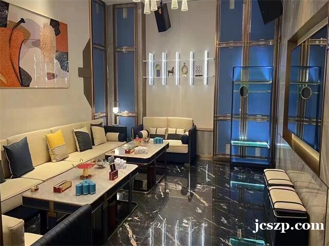 成都夜总会招聘礼仪模特，加入我们享受路费报销福利