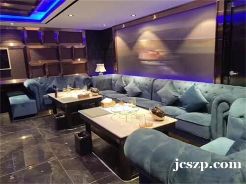 成都夜总会急聘酒水促销员，KTV招聘火热进行中