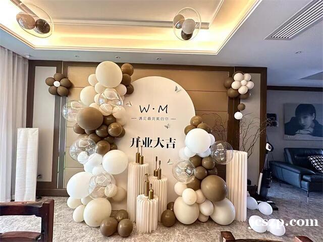 成都豪华夜总会KTV招聘经理，急招精英加入